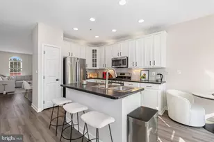 709 Gaither Rd, Rockville, MD 20850 - Photo 9