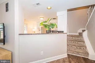 8807 Rustburg Cir, Montgomery Village, MD 20886 - Photo 15