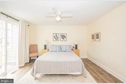 8807 Rustburg Circle, Montgomery Village, MD 20886 - Photo 23