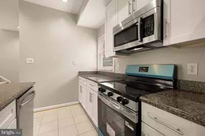 672 Heathwalk Mews, Gaithersburg, MD 20878 - Photo 11