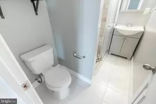 2343 London Bridge Dr, Silver Spring, MD 20906 - Photo 15