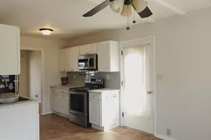 702 W Edmonston Dr, Rockville, MD 20852 - Photo 7