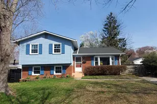 702 W Edmonston Dr, Rockville, MD 20852 - Photo 3