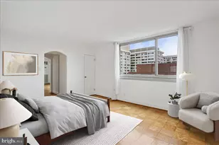 4601 N Park Ave, Chevy Chase, MD 20815 - Photo 15