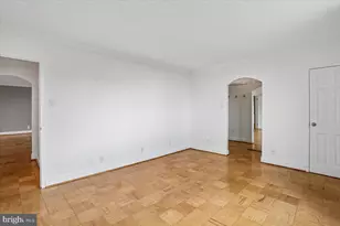 4601 N Park Ave, Chevy Chase, MD 20815 - Photo 17