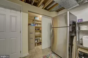 1112 Fallsmead Way, Potomac, MD 20854 - Photo 39