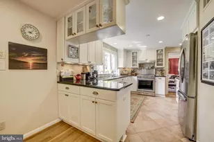 1112 Fallsmead Way, Potomac, MD 20854 - Photo 23