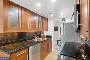 9637 Marston Ln, Gaithersburg, MD 20886 - Photo 3