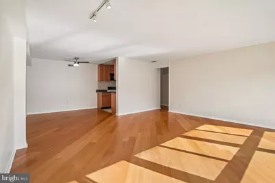 4970 Battery Lane #409, Bethesda, MD 20814 - Photo 5