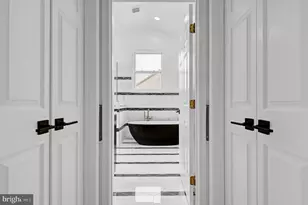 801 Linslade St, Gaithersburg, MD 20878 - Photo 41