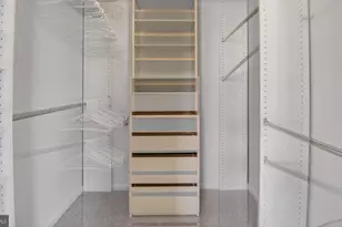 10101 Galsworthy Pl, Bethesda, MD 20817 - Photo 21