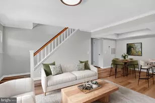 5804 Inman Park Cir, Rockville, MD 20852 - Photo 3