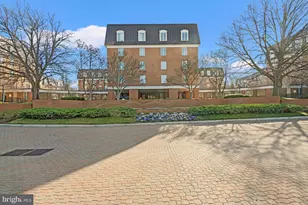 8101 Connecticut Ave, Chevy Chase, MD 20815 - Photo 23