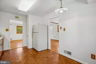 2 Lorre Ct, Rockville, MD 20852 - Photo 19