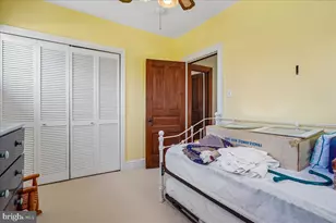 12 Wall St, Rockville, MD 20850 - Photo 65