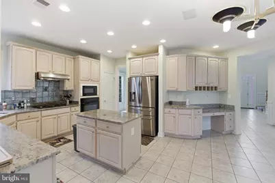 2928 Marlow Farm Terrace, Silver Spring, MD 20904 - Photo 11