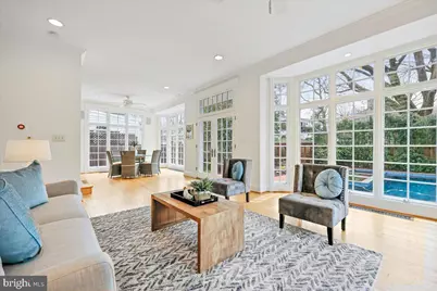 4913 Chevy Chase Boulevard, Chevy Chase, MD 20815 - Photo 3