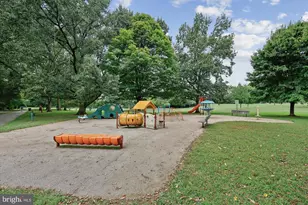 4913 Chevy Chase Blvd, Chevy Chase, MD 20815 - Photo 53