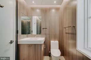 7029 Longwood Dr, Bethesda, MD 20817 - Photo 41