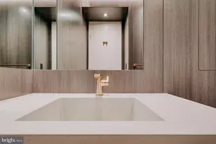 7029 Longwood Dr, Bethesda, MD 20817 - Photo 43