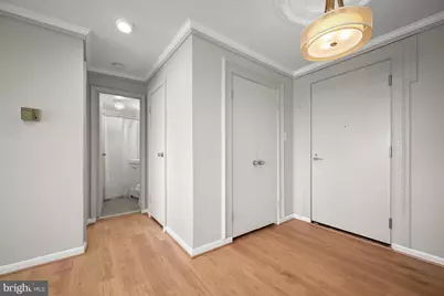 10201 Grosvenor Place #1215, Rockville, MD 20852 - Photo 17