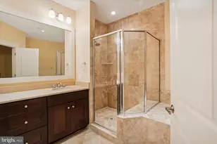 9539 Ament St, Silver Spring, MD 20910 - Photo 31