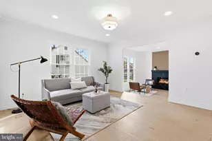 10029 Dellcastle Rd, Montgomery Village, MD 20886 - Photo 13