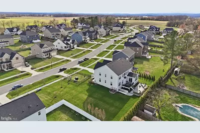 19929 Bodmer Avenue, Poolesville, MD 20837 - Photo 3