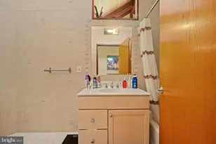 6525 76th St, Cabin John, MD 20818 - Photo 35