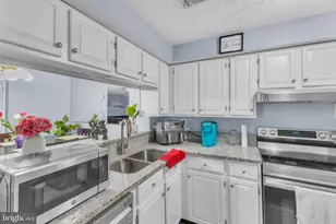 26015 Brigadier Pl, Damascus, MD 20872 - Photo 5