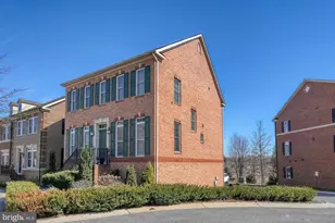 376 Parkview, Gaithersburg, MD 20878 - Photo 3