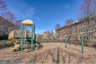 376 Parkview, Gaithersburg, MD 20878 - Photo 35