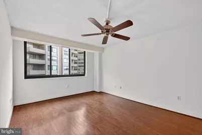 4550 N Park Avenue N #914, Chevy Chase, MD 20815 - Photo 15