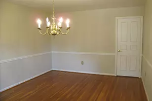 8835 Tuckerman Ln, Potomac, MD 20854 - Photo 3