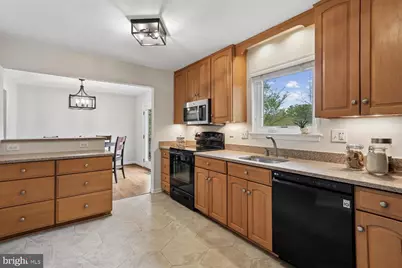 11204 Trippon Court, North Potomac, MD 20878 - Photo 11