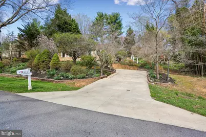 11415 Bedfordshire Avenue, Potomac, MD 20854 - Photo 39