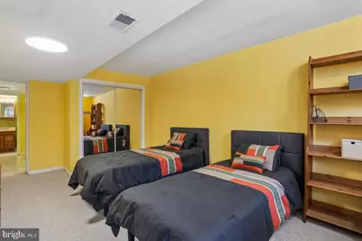 11415 Bedfordshire Avenue, Potomac, MD 20854 - Photo 33