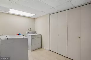 11415 Bedfordshire Ave, Potomac, MD 20854 - Photo 35