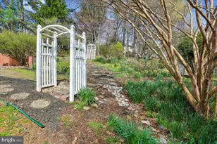 11415 Bedfordshire Ave, Potomac, MD 20854 - Photo 41