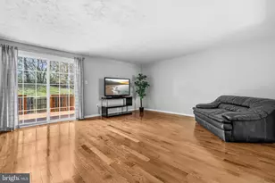 14102 Buck Hill Ct, Burtonsville, MD 20866 - Photo 5