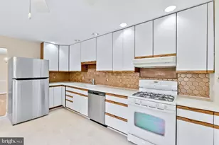 13605 Stoner Dr, Silver Spring, MD 20904 - Photo 9