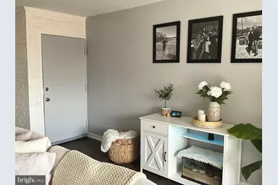 740 Quince Orchard Boulevard #202, Gaithersburg, MD 20878 - Photo 3