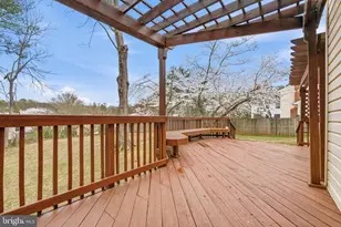 7520 Royal Dominion Dr, Bethesda, MD 20817 - Photo 25