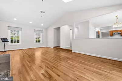 7520 Royal Dominion Drive, Bethesda, MD 20817 - Photo 15