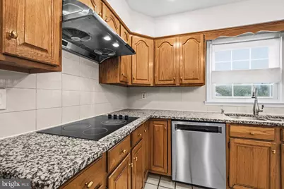 7520 Royal Dominion Drive, Bethesda, MD 20817 - Photo 21