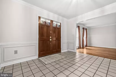 7520 Royal Dominion Drive, Bethesda, MD 20817 - Photo 5