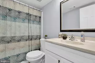 724 Quince Orchard Blvd, Gaithersburg, MD 20878 - Photo 9