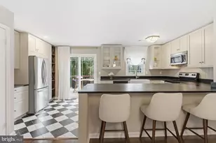 15602 Cliff Swallow Way, Rockville, MD 20853 - Photo 21