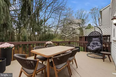 15602 Cliff Swallow Way, Rockville, MD 20853 - Photo 5