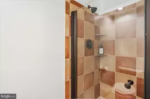 405 Winding Rose Dr, Rockville, MD 20850 - Photo 39